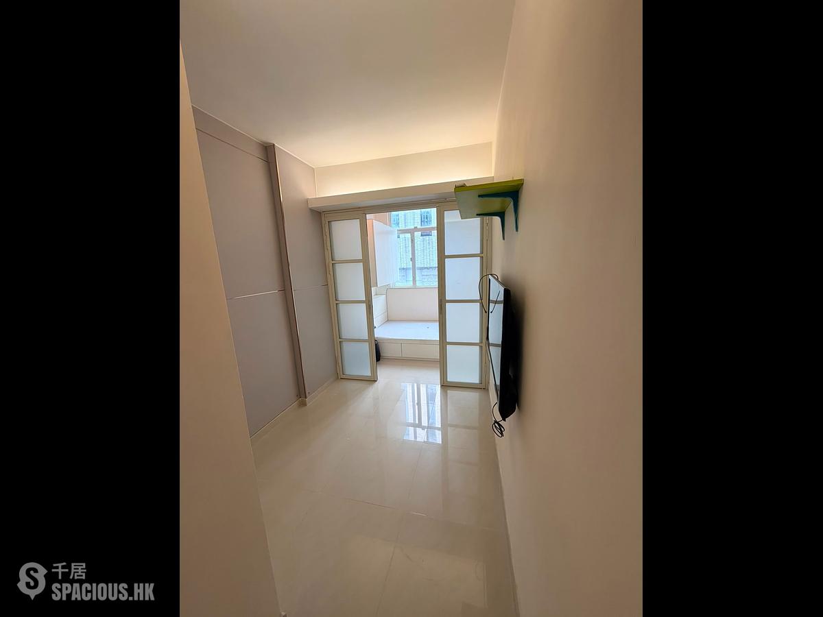 Causeway Bay - Lei Shun Court 01