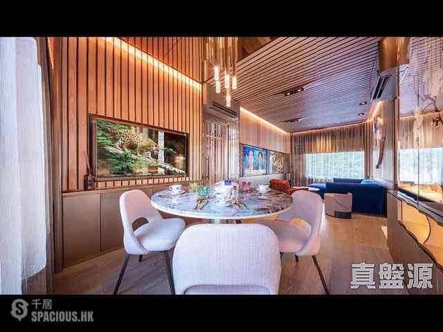 Mid Levels Central - Hillsborough Court 01
