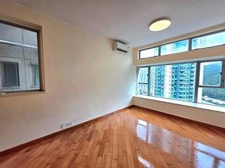 Tung Chung - Coastal Skyline Phase 1 Block 1 04