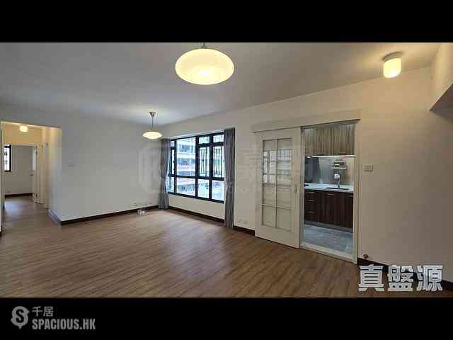 Mid Levels Central - The Grand Panorama Block 1 03