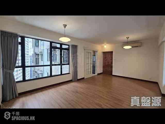 Mid Levels Central - The Grand Panorama Block 1 01