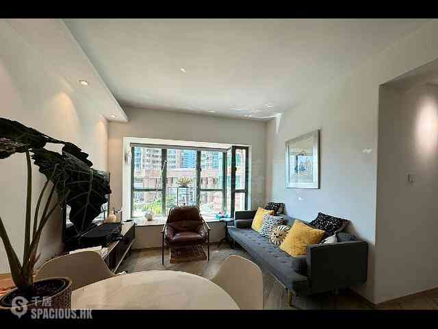 Tai Kok Tsui - Park Avenue Phase 1 Block 7 01