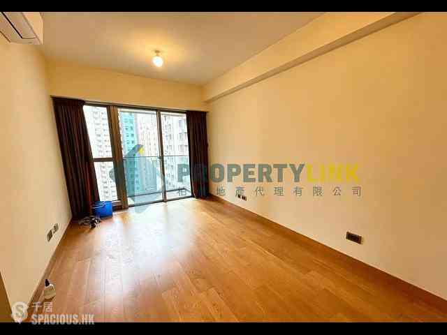Sai Ying Pun - The Nova 01
