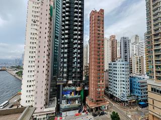 Kennedy Town - The Merton Tower 1 13