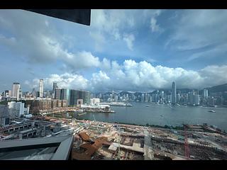 West Kowloon - The Arch 02