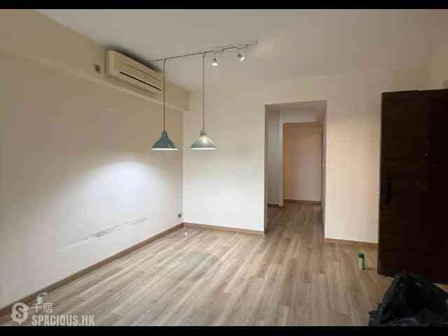 Wong Chuk Hang - Marinella Block 3 01