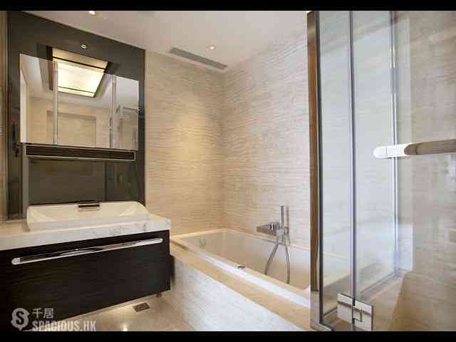 Wong Chuk Hang - Marinella Block 3 04