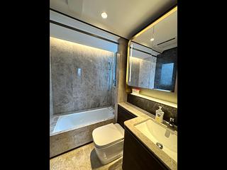 Wong Chuk Hang - The Southside Phase 2 La Marina 04