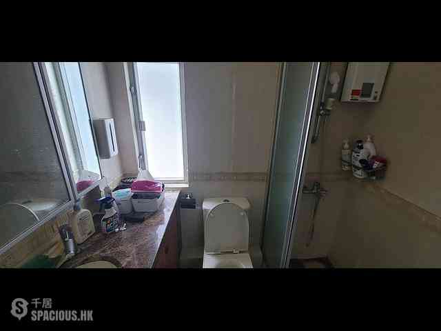 Kennedy Town - Pearl Court 06