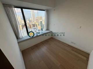 Mid Levels Central - Gramercy 05