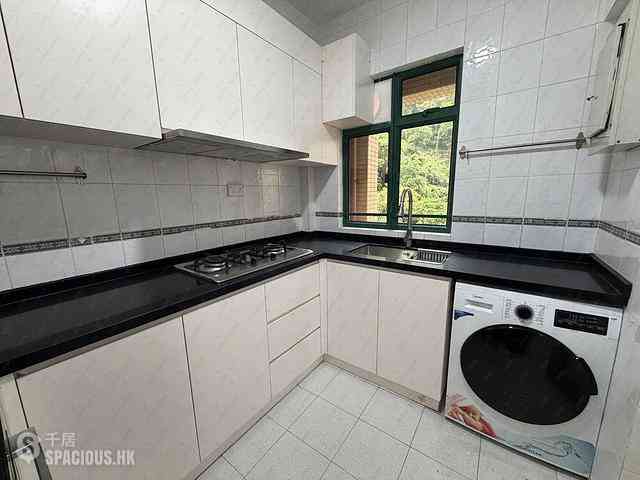 Mid Levels Central - Hillsborough Court 08