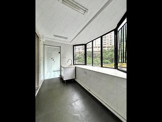 Mid Levels Central - Estoril Court Block 3 02