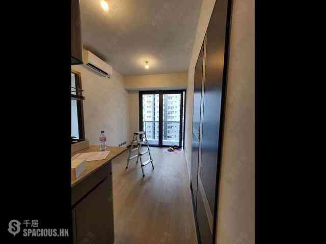 Sai Ying Pun - 15 Western Street 01