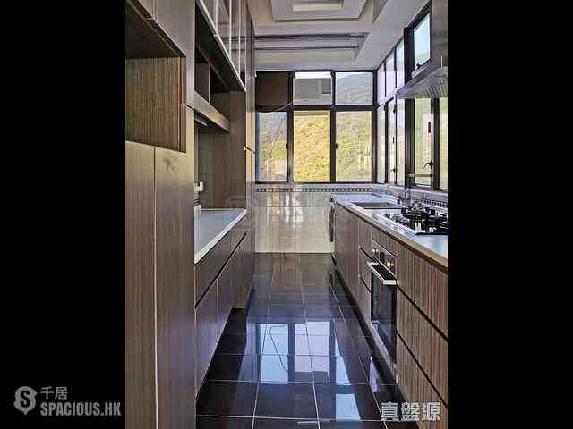 Repulse Bay - 37, Repulse Bay Road 06