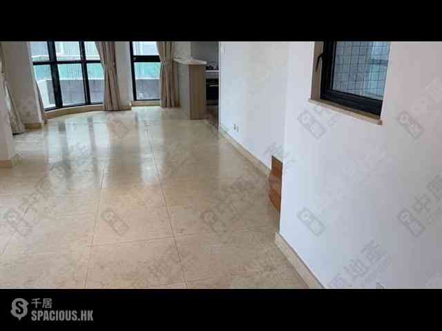 Mid Levels West - Wilton Place 02