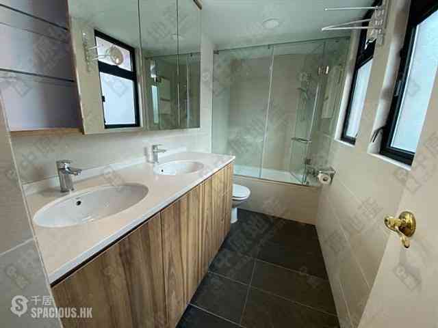 Mid Levels West - Wilton Place 08