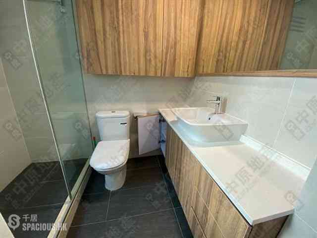 Mid Levels West - Wilton Place 11