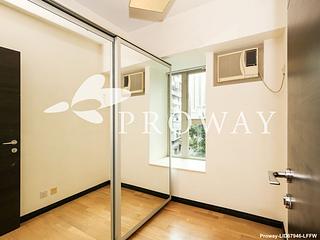 Sai Ying Pun - Centre Place 08