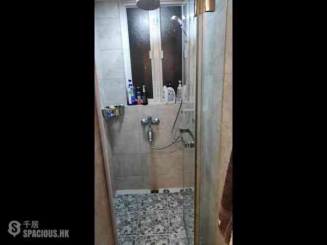 Sai Ying Pun - Tak Tung House 06