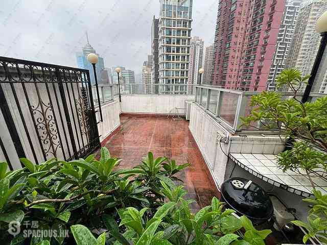 Mid Levels Central - Midland Court 02