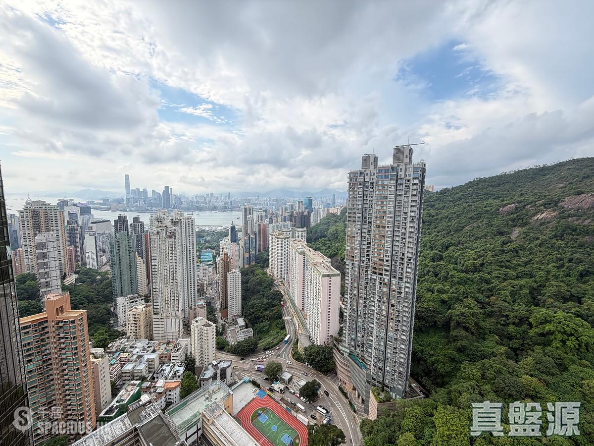 Tai Hang - The Legend Block 2 01