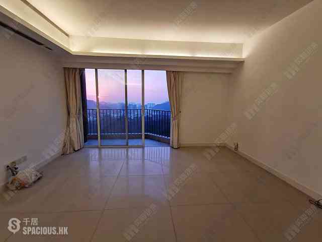Repulse Bay - The Brentwood 01