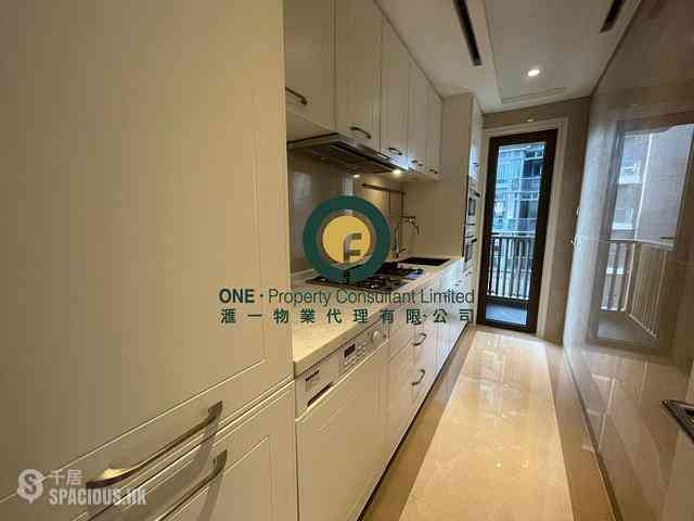 Sai Ying Pun - Kensington Hill 03