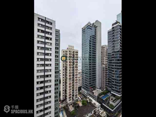 Sai Ying Pun - Des Voeux W Residence 07