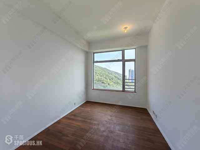 Repulse Bay - The Rozlyn 05