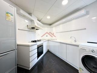 Mid Levels Central - Robinson Place 03