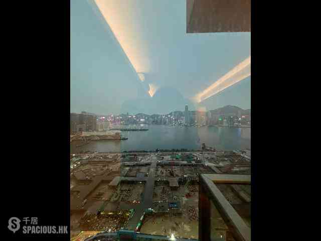 West Kowloon - The Arch 08