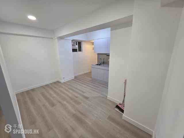 Kennedy Town - Kin Liong Mansion 10