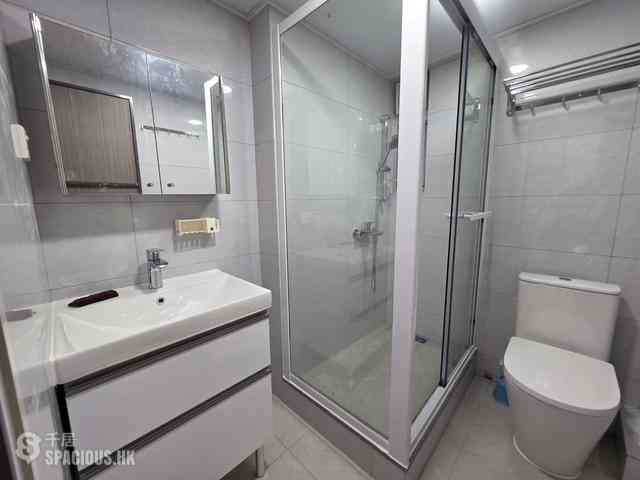 Kennedy Town - Kin Liong Mansion 15