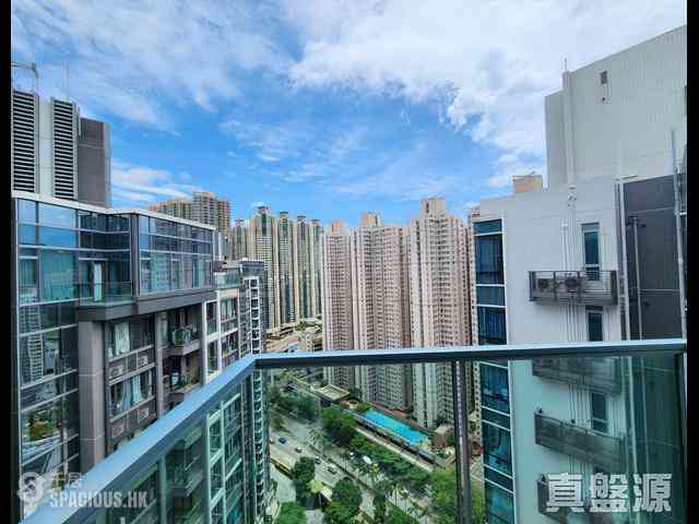 Tseung Kwan O - The Parkside 01