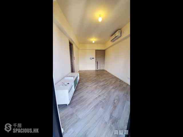 North Point - Fleur Pavilia Tower 1 07