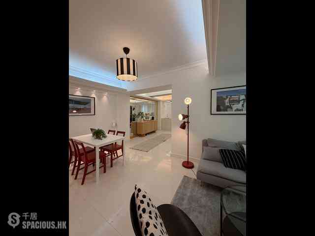 Sai Ying Pun - Tak Tung House 08