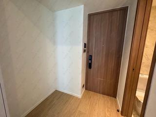 Sai Ying Pun - Des Voeux W Residence 03