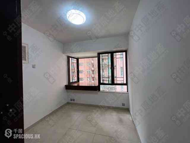 Sai Ying Pun - Kam Ning Mansion 13