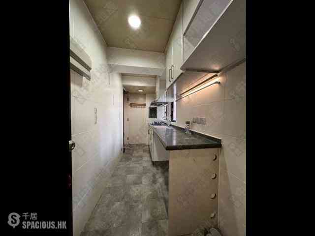 Sai Ying Pun - Kam Ning Mansion 19