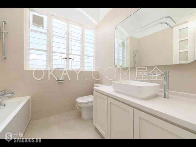 Pok Fu Lam - Felix Villas 15