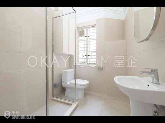 Pok Fu Lam - Felix Villas 17