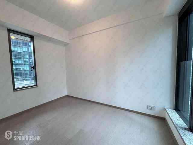 Wong Chuk Hang - The Southside Phase 3C Blue Coast II Tower 5 05