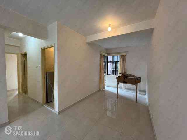 Mid Levels West - Rowen Court 04