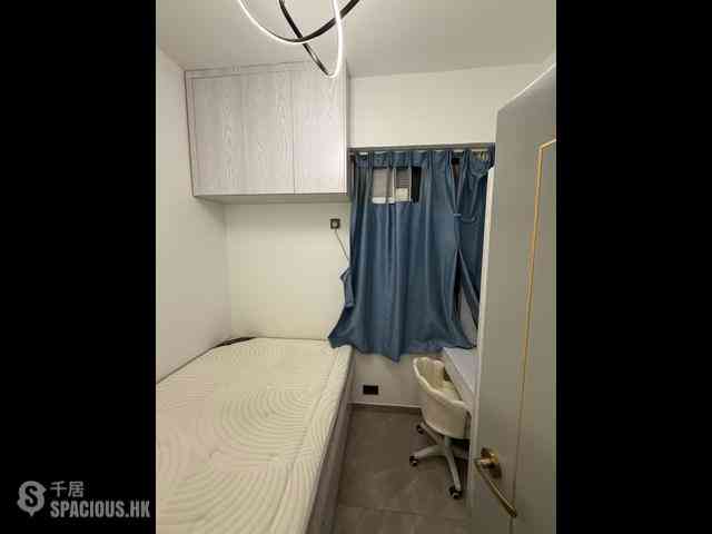 Tsim Sha Tsui - Ocean View Court 13