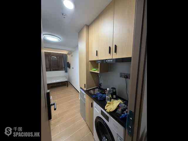 Tsim Sha Tsui - Ocean View Court 02