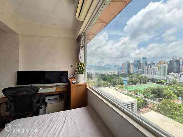 Causeway Bay - Bay View Mansion Block B 03