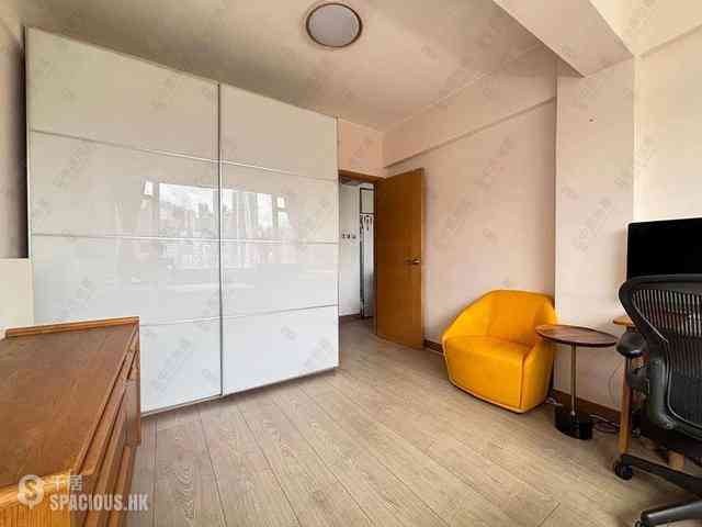 Causeway Bay - Bay View Mansion Block B 09