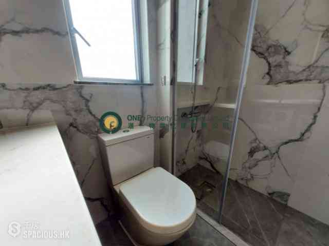 Sai Ying Pun - No.8 Hing Hon Road (Resiglow-Bonham) 04