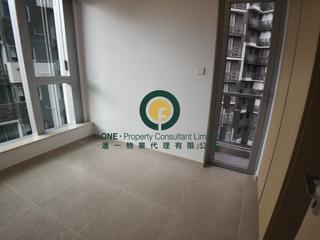 Sai Ying Pun - No.8 Hing Hon Road (Resiglow-Bonham) 06