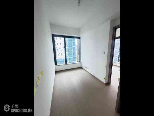 Wong Chuk Hang - The Southside Phase 3C Blue Coast II 08